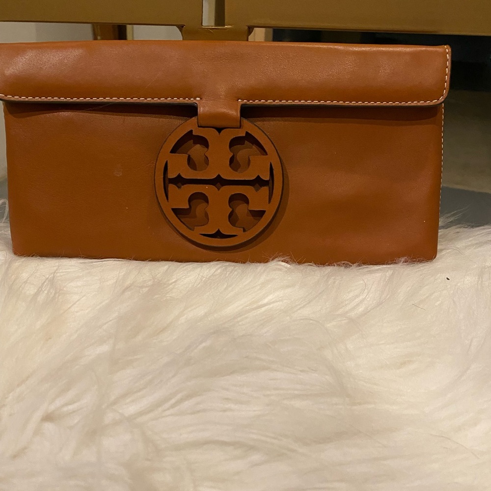 Tory Burch Tan Leather Clutch with Logo Medallion